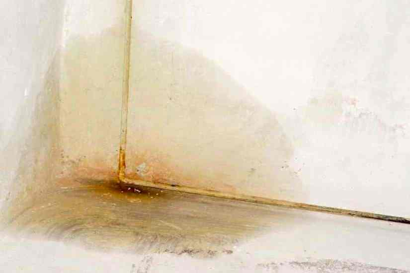 Duvardaki Yağ Lekesi Nasıl Çıkar?