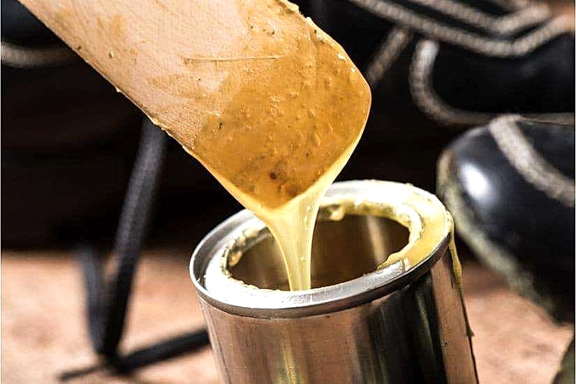 Yapışkan Nasıl Çıkar?